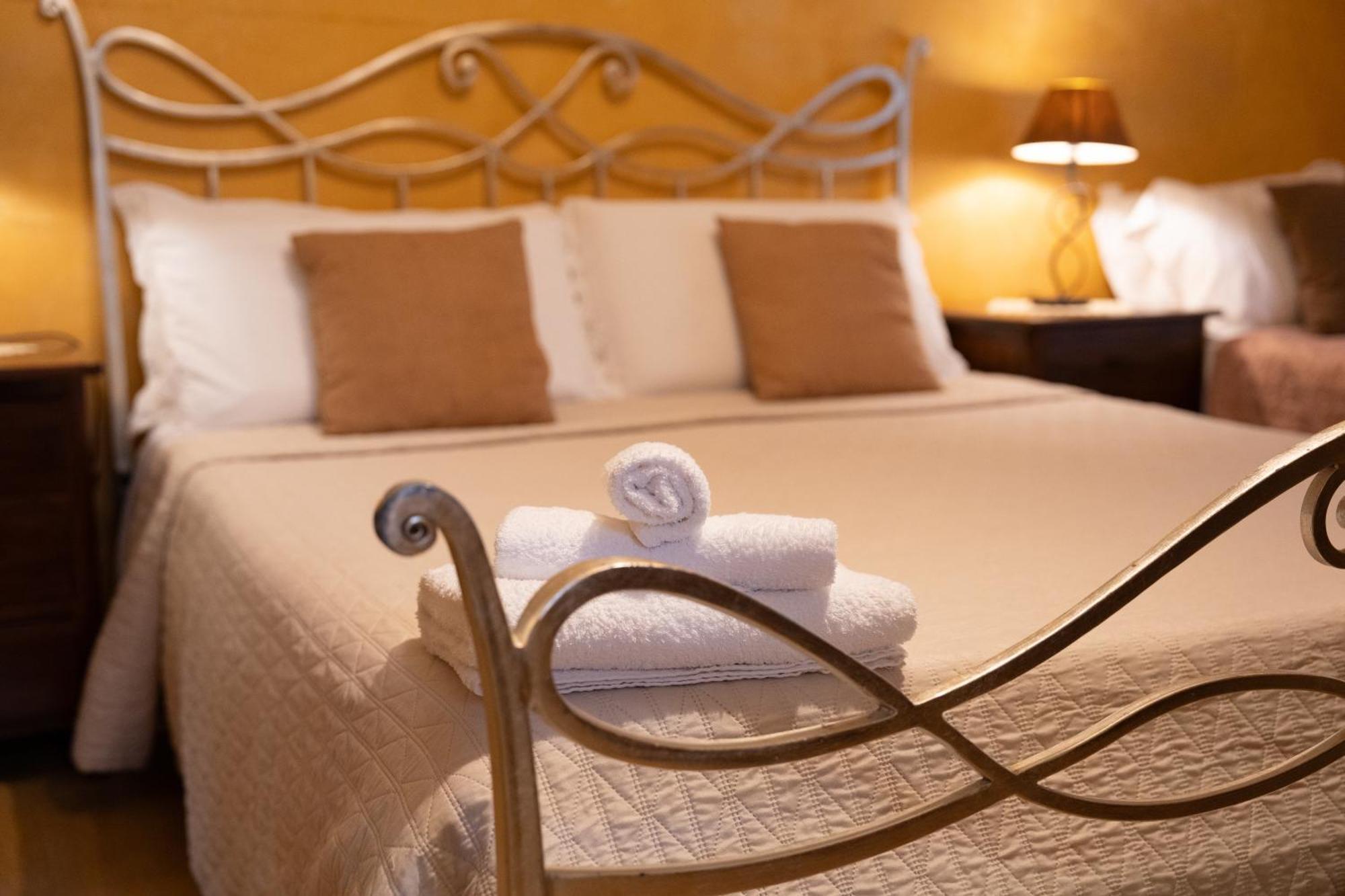Residenza L'Antico Borgo Hotel Filadelfia Værelse billede